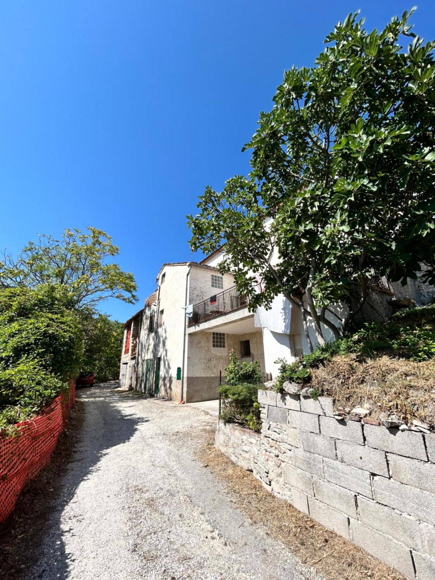 La Quiete Tra Le Montagne Apartamento Apiro Exterior foto